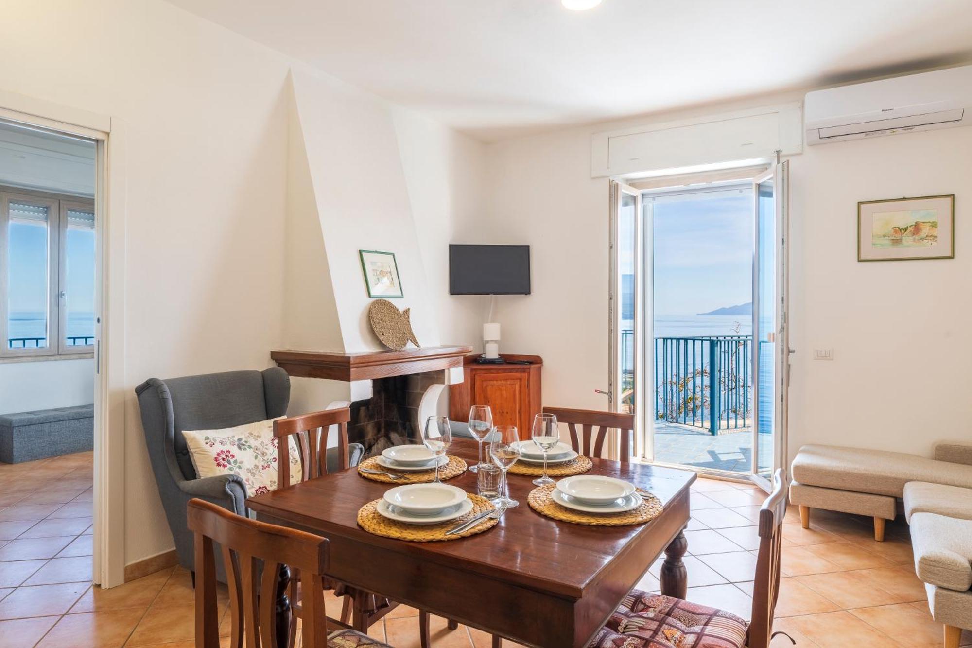 Апартаменты Seaview House Кала-Гононе Экстерьер фото